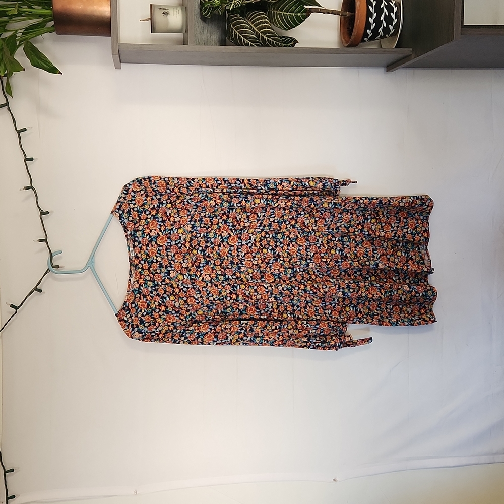Floral flowy dress
